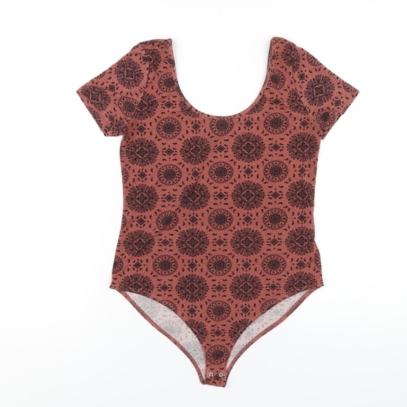 Womens coral/blush, pink Geometric Bodysuit One-Piece Size Small Snap - Picture 1 of 12